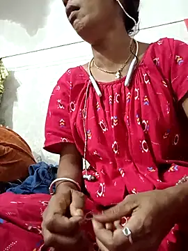 Hotty-romi3 online show from 5, 12, 2025