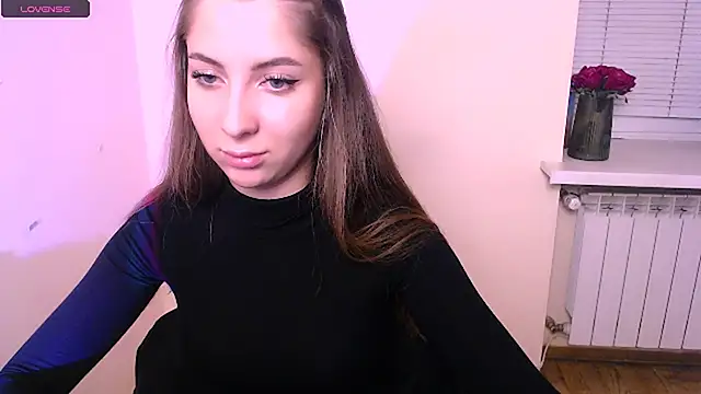 Snapshot of _OlivkaSexy chatting on 4, 10, 2025 OlivkaSexy online show from 4, 10, 2025