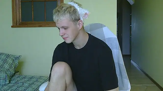  Timmy Boy  online show from 31, 10, 2025