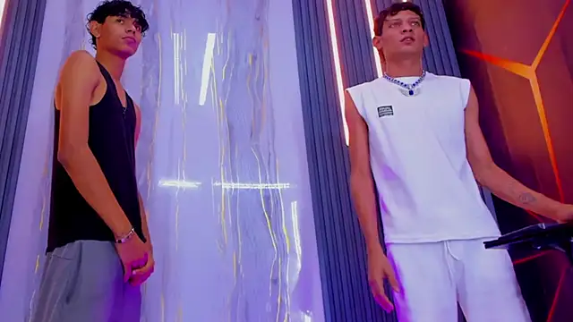 Play boys Hot2 online show from 5, 11, 2025