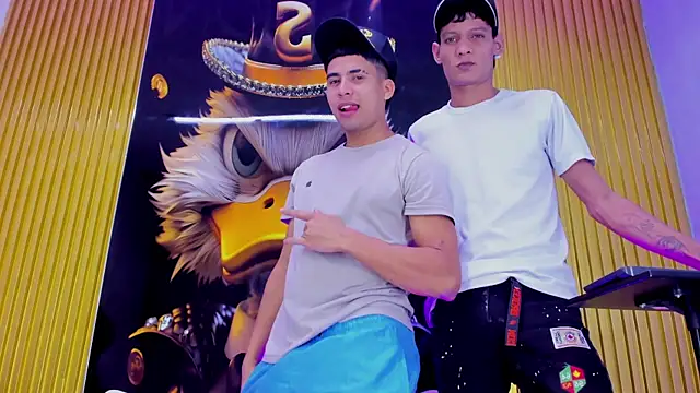 Play boys Hot2 online show from 7, 11, 2025