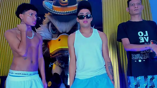 Play boys Hot2 online show from 22, 11, 2025