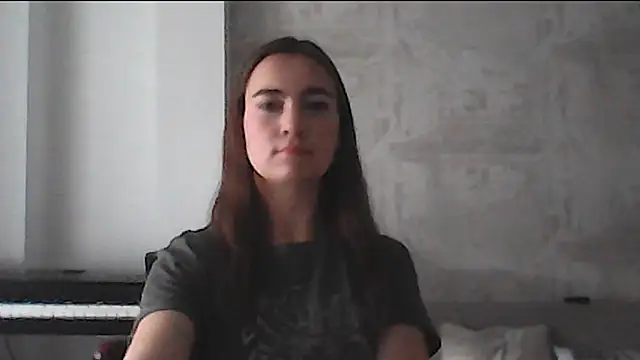 Snapshot of JinnyVibes chatting on 9, 10, 2025 JinnyVibes online show from 9, 10, 2025