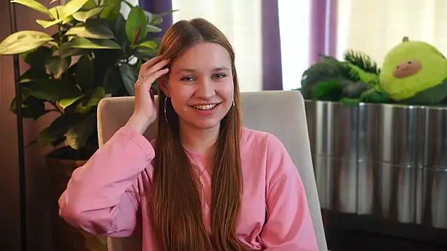 MarindaRuud online show from 5, 10, 2025