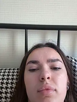 JenniferLouns online show from 17, 11, 2025