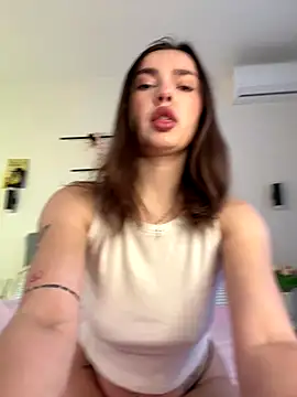 JenniferLouns online show from 1, 12, 2025