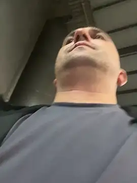 Mahrovmaxim online show from 6, 10, 2025