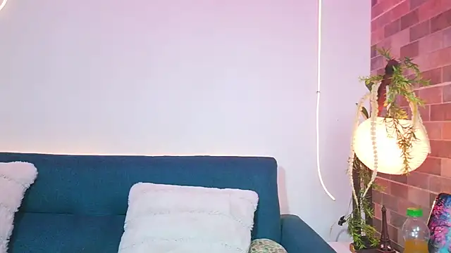 luna valen online show from 28, 3, 2026