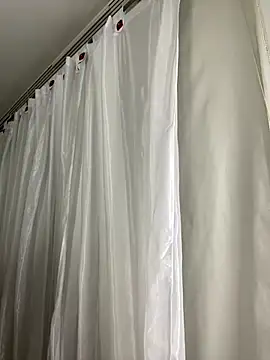 Rose monroee online show from 1, 4, 2026