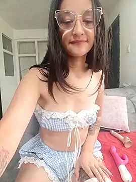 Ana Monrrow2 online show from 27, 10, 2025
