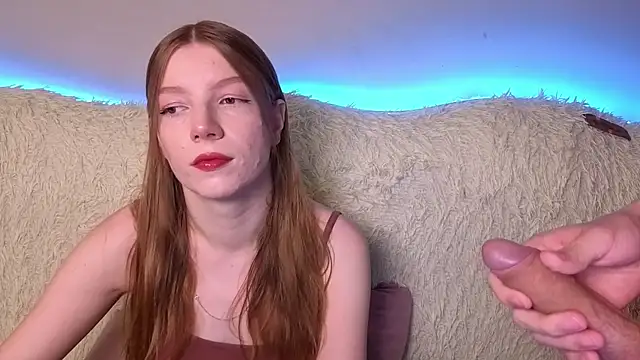 Snapshot of Kamiko- chatting on 7, 10, 2025 Kamiko- online show from 7, 10, 2025