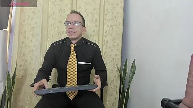Snapshot of _axelking_ chatting on 10, 7, 2026 axelking online show from 10, 7, 2026