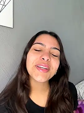 Snapshot of liz_maciel chatting on 7, 10, 2025 liz maciel online show from 7, 10, 2025