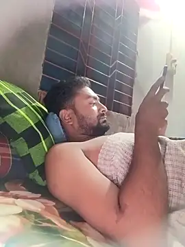 Snapshot of mfrboss1 chatting on 3, 10, 2025 mfrboss1 online show from 3, 10, 2025