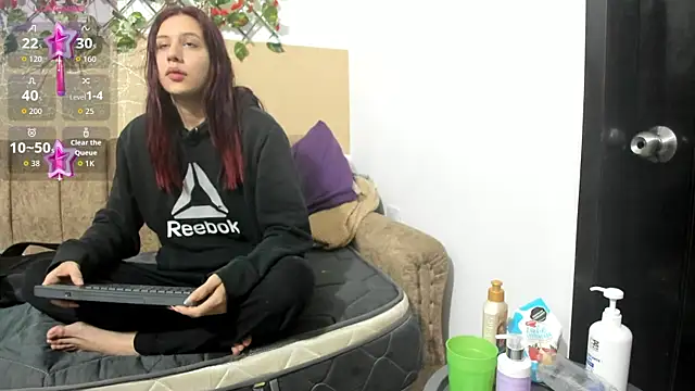 iisabella09 online show from 22, 12, 2025