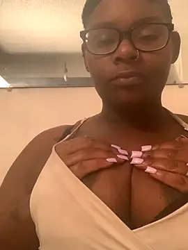 ThickChick94 online show from 18, 10, 2025