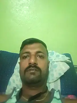 Hotcouplesindian1995 online show from 20, 6, 2026