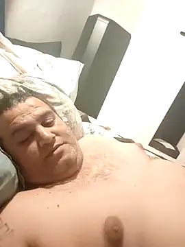 Snapshot of Zsoltzsolti23 chatting on 26, 11, 2025 Zsoltzsolti23 online show from 26, 11, 2025