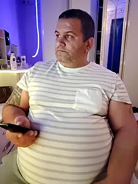 Snapshot of Zsoltzsolti23 chatting on 29, 11, 2025 Zsoltzsolti23 online show from 29, 11, 2025