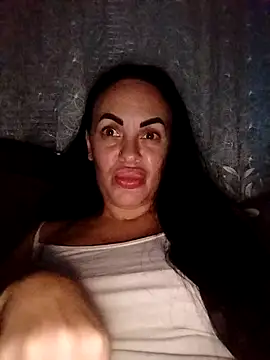 Stefaniyaxq online show from 5, 11, 2025