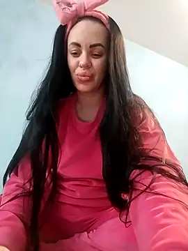 Stefaniyaxq online show from 23, 12, 2025