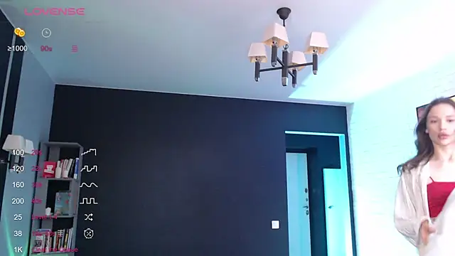 Jade Lumin online show from 28, 10, 2025