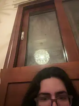 luciamaria01 online show from 17, 5, 2026