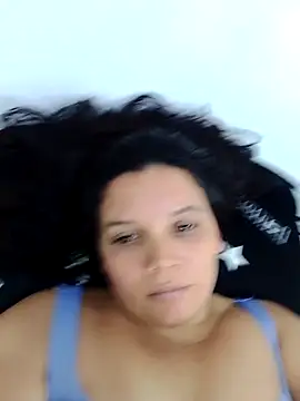 Snapshot of Emileya_27 chatting on 9, 10, 2025 Emileya 27 online show from 9, 10, 2025