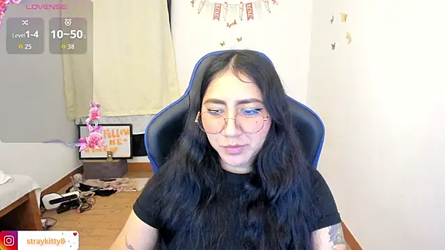 LoveLyy- online show from 23, 6, 2026