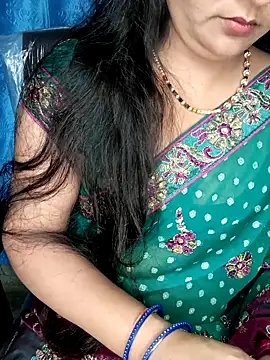 Snapshot of Rashmi_011 chatting on 1, 6, 2026 Rashmi 011 online show from 1, 6, 2026