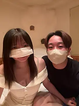 CoYu-528 online show from 8, 11, 2025