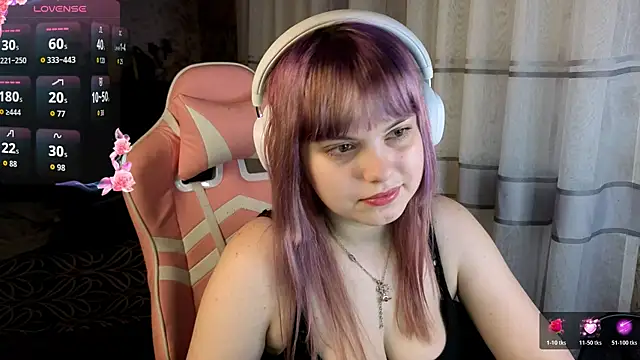 KristiBloom online show from 12, 3, 2026