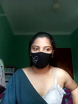 Snapshot of daisy-03 chatting on 5, 11, 2025 daisy-03 online show from 5, 11, 2025