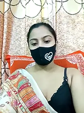 Snapshot of daisy-03 chatting on 14, 11, 2025 daisy-03 online show from 14, 11, 2025