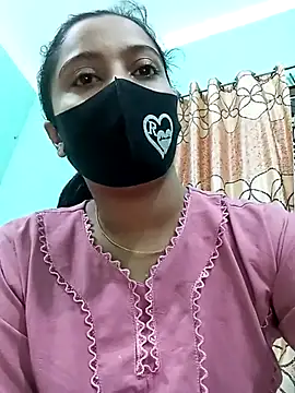 Snapshot of daisy-03 chatting on 20, 11, 2025 daisy-03 online show from 20, 11, 2025