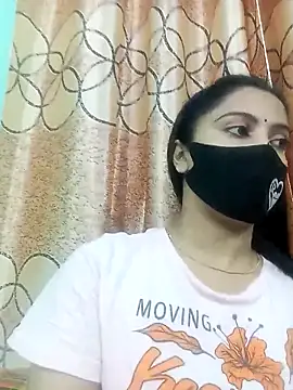 Snapshot of daisy-03 chatting on 24, 11, 2025 daisy-03 online show from 24, 11, 2025