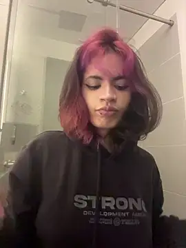 sukulaurens online show from 5, 12, 2025