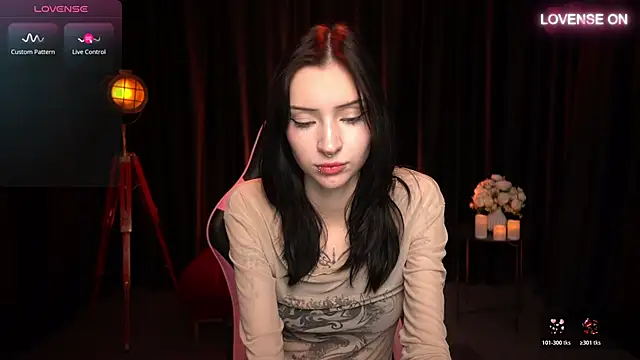 Snapshot of Trix_Void chatting on 17, 11, 2025 Trix Void online show from 17, 11, 2025