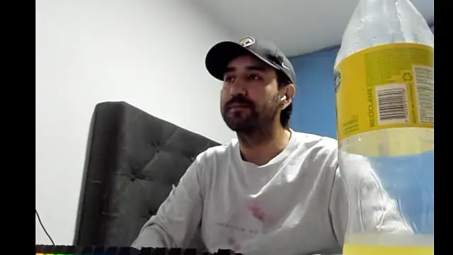 coolfriki online show from 3, 2, 2026