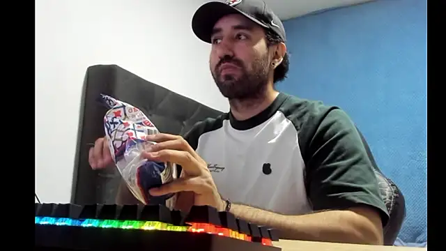 coolfriki online show from 4, 2, 2026