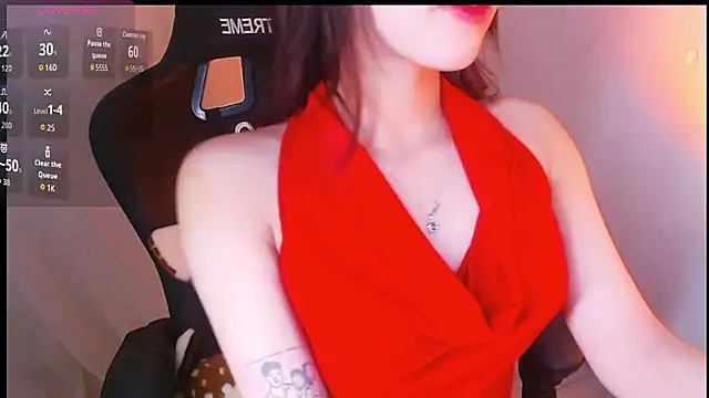 Snapshot of mystica-myst chatting on 4, 7, 2026 mystica-myst online show from 4, 7, 2026