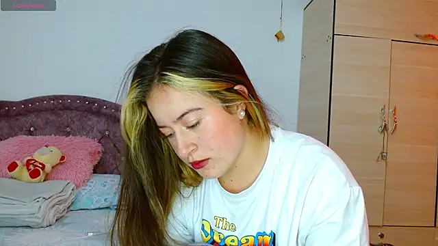 Hanssel tess online show from 22, 10, 2025