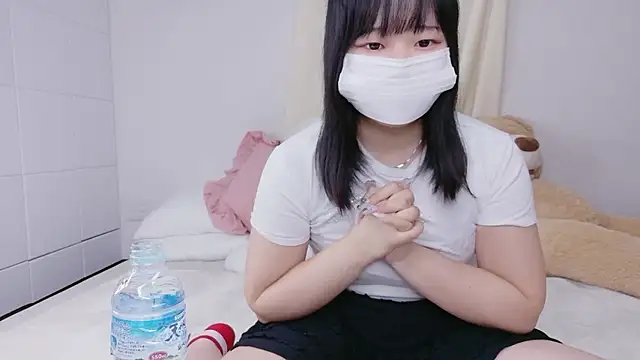 Snapshot of Nagi_25 chatting on 11, 10, 2025 Nagi 25 online show from 11, 10, 2025