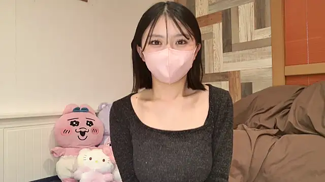 Snapshot of moka_latte chatting on 24, 4, 2026 moka latte online show from 24, 4, 2026