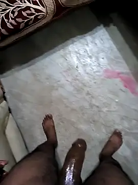 Snapshot of Bull_For_Cuckold_Realmeet chatting on 24, 10, 2025 Bull For Cuckold Realmeet online show from 24, 10, 2025