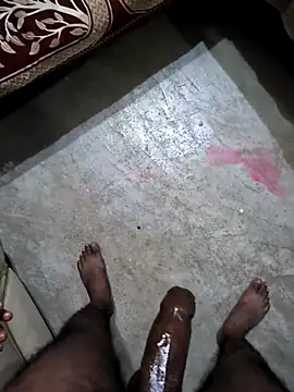 Snapshot of Bull_For_Cuckold_Realmeet chatting on 19, 11, 2025 Bull For Cuckold Realmeet online show from 19, 11, 2025