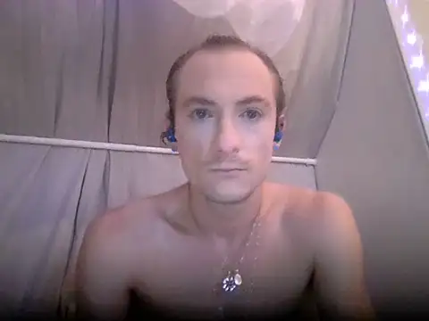 Dubbsssss online show from 29, 7, 2026