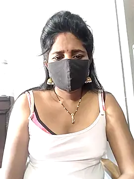 Snapshot of jwala-telugu9 chatting on 10, 10, 2025 jwala-telugu9 online show from 10, 10, 2025