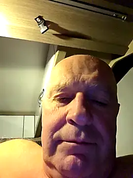 Snapshot of rudy-kralik chatting on 13, 2, 2026 rudy-kralik online show from 13, 2, 2026