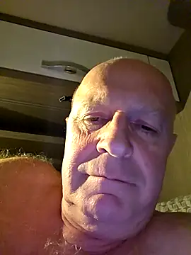 Snapshot of rudy-kralik chatting on 18, 2, 2026 rudy-kralik online show from 18, 2, 2026